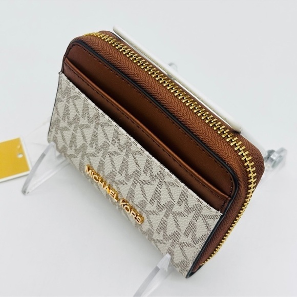 Michael Kors Medium Jet Set Travel MD ZA Card Case Wallet Vanilla/Brown - Picture 5 of 8